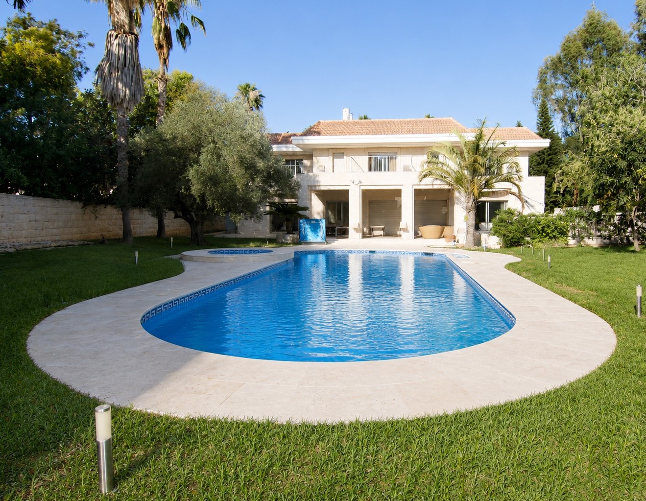 Villa à vendre à Savyon en Israël.
